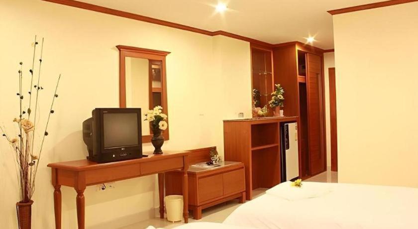 Phu View Talay 3*